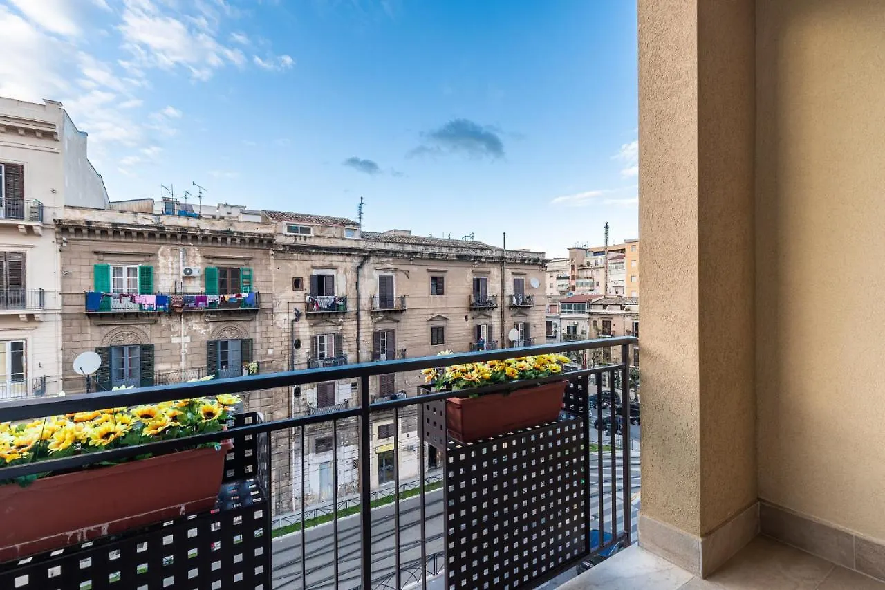 Solemar Sicilia - Multi Suite Palermo Italien
