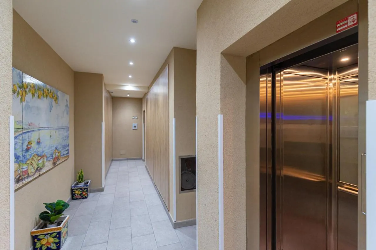 Solemar Sicilia - Multi Suite Palermo Apartment