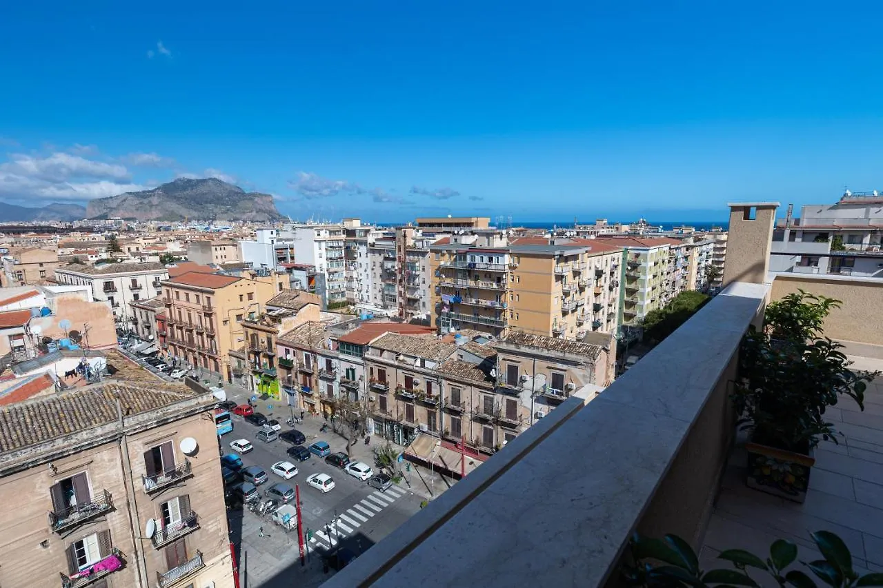 Solemar Sicilia - Multi Suite Palermo 0*,
