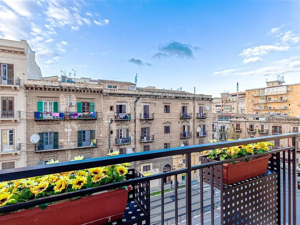 Solemar Sicilia - Multi Suite Palermo Lägenhet